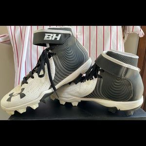 UA Bryce Harper youth baseball cleats